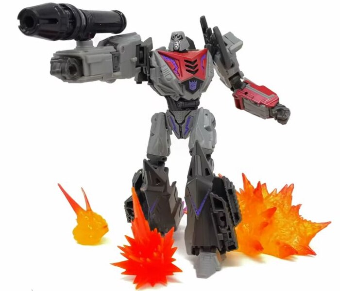 Image Of Gamer Edition Megatron Voyager From War For Cybertron Studio Series  (7 of 33)